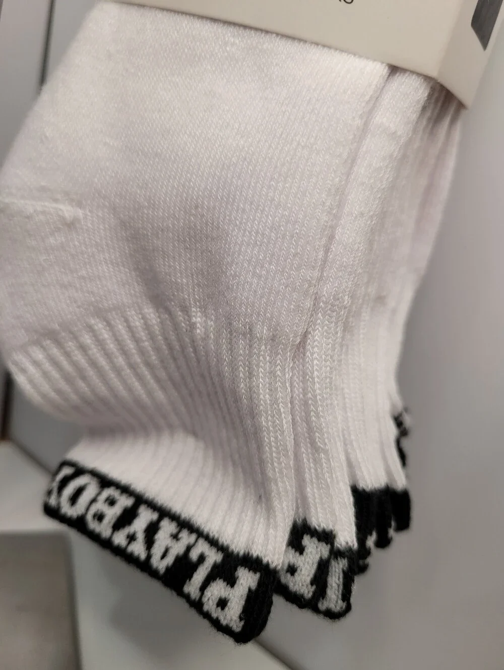 👉✨️PLAYBOY White Cushioned Quarter 5 Pair  Athletic Socks with Black Logo Trim